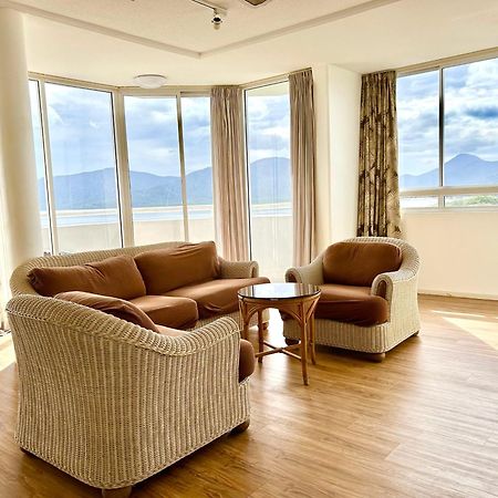 Acacia Court Hotel Cairns Eksteriør billede
