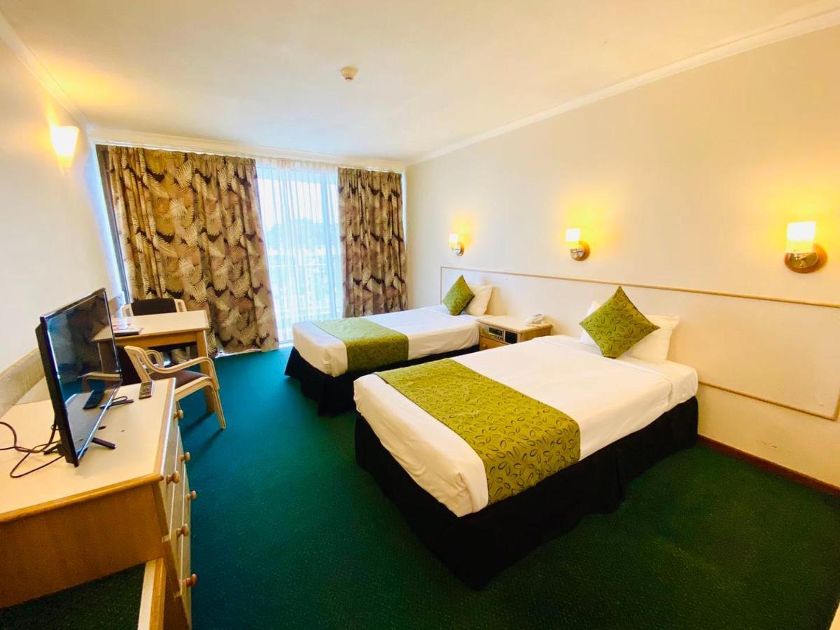 Acacia Court Hotel Cairns Eksteriør billede