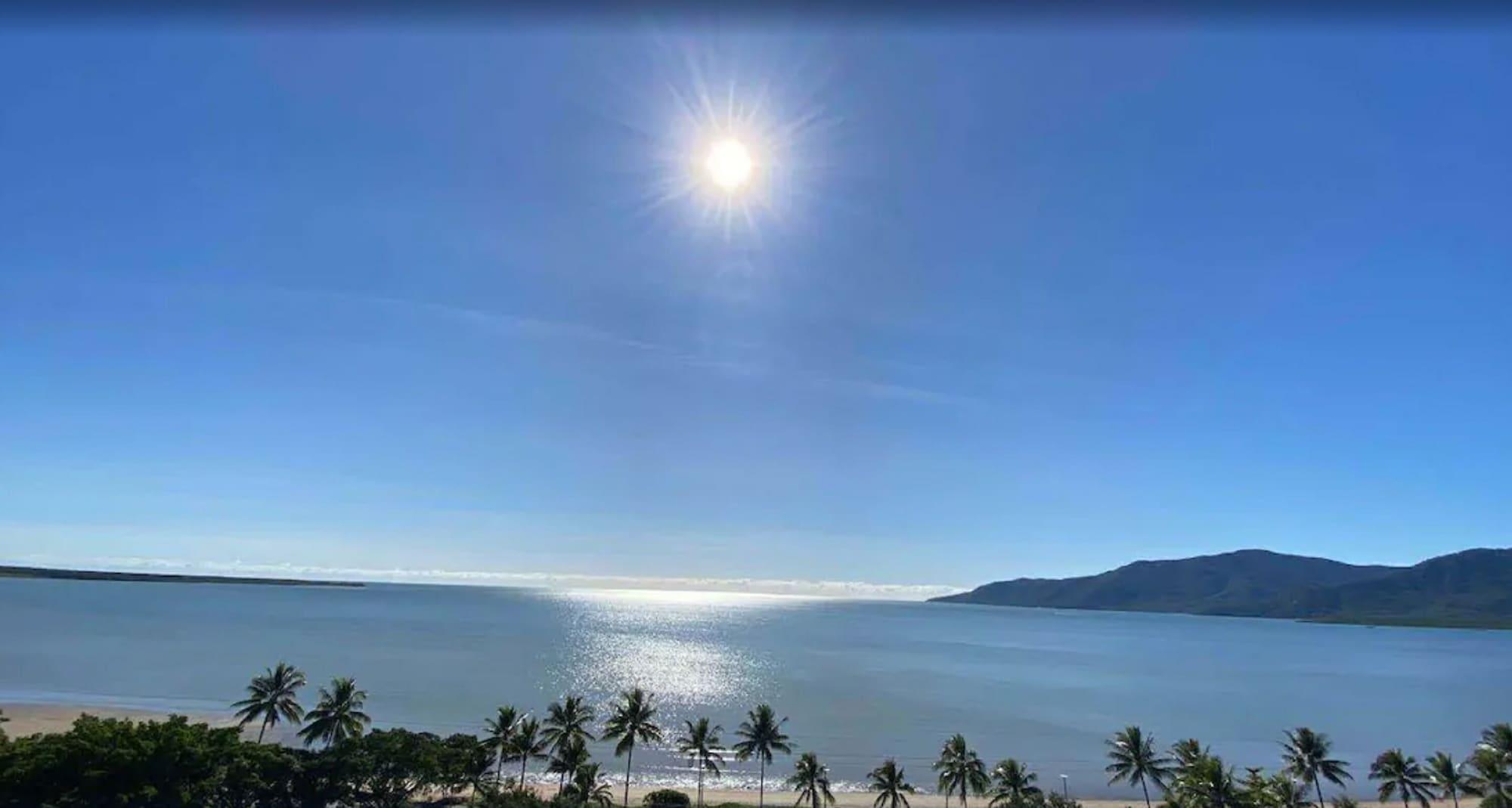 Acacia Court Hotel Cairns Eksteriør billede