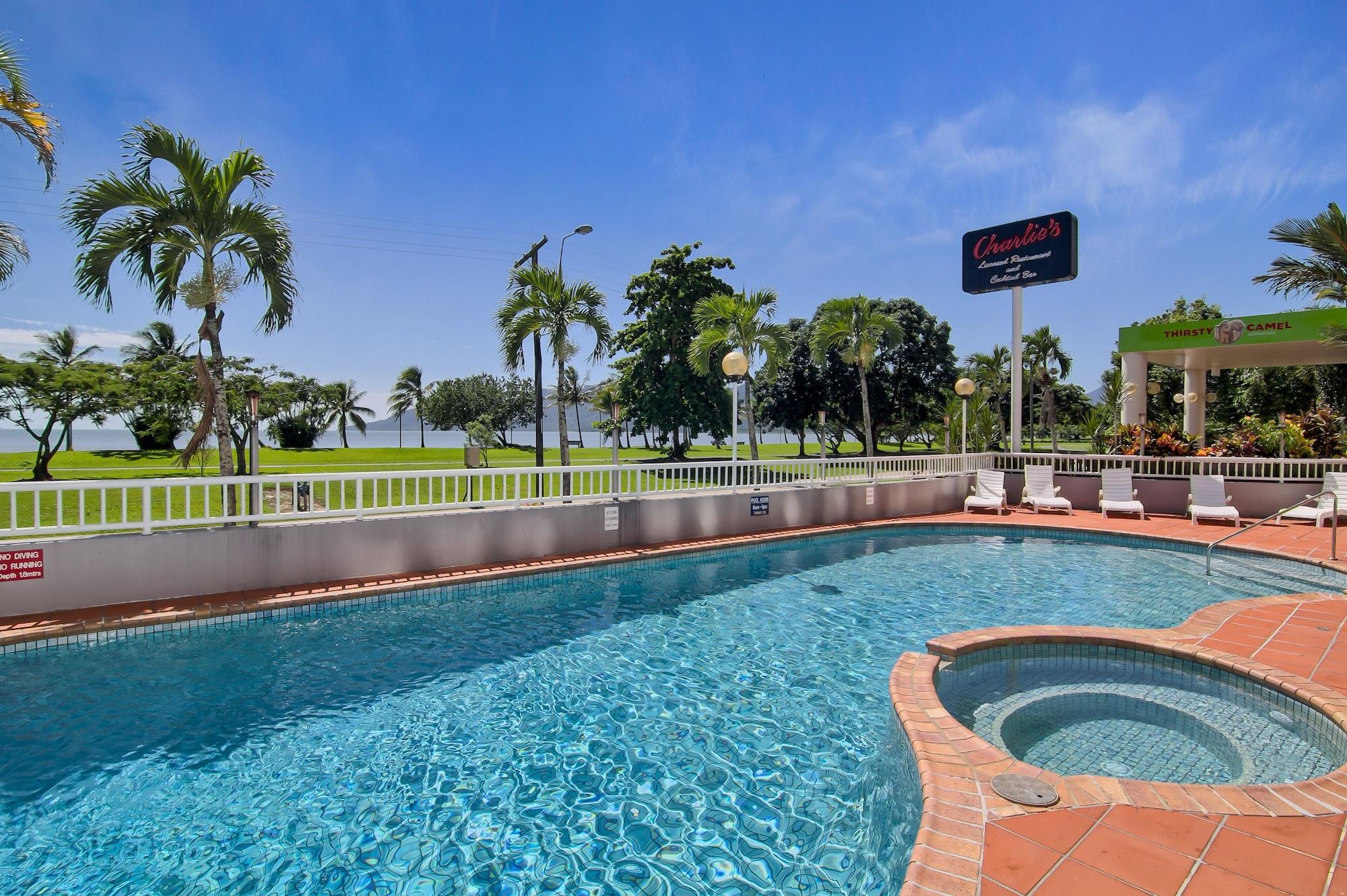 Acacia Court Hotel Cairns Eksteriør billede