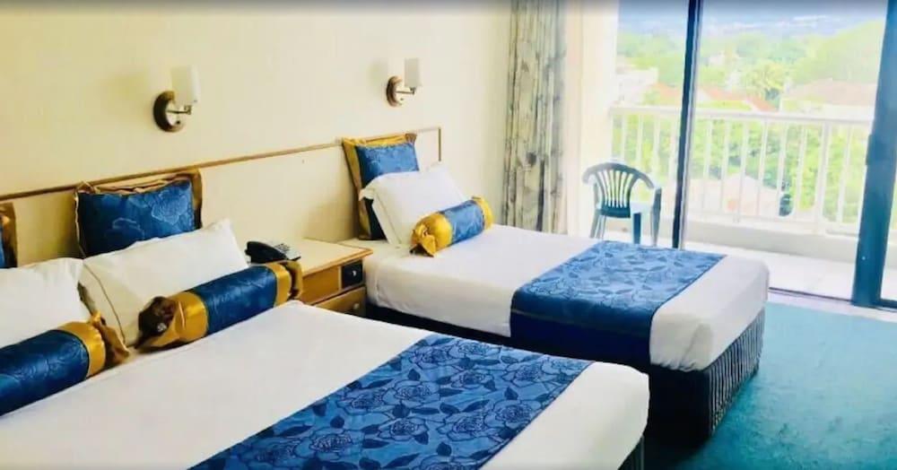 Acacia Court Hotel Cairns Eksteriør billede
