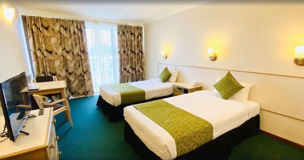 Acacia Court Hotel Cairns Eksteriør billede