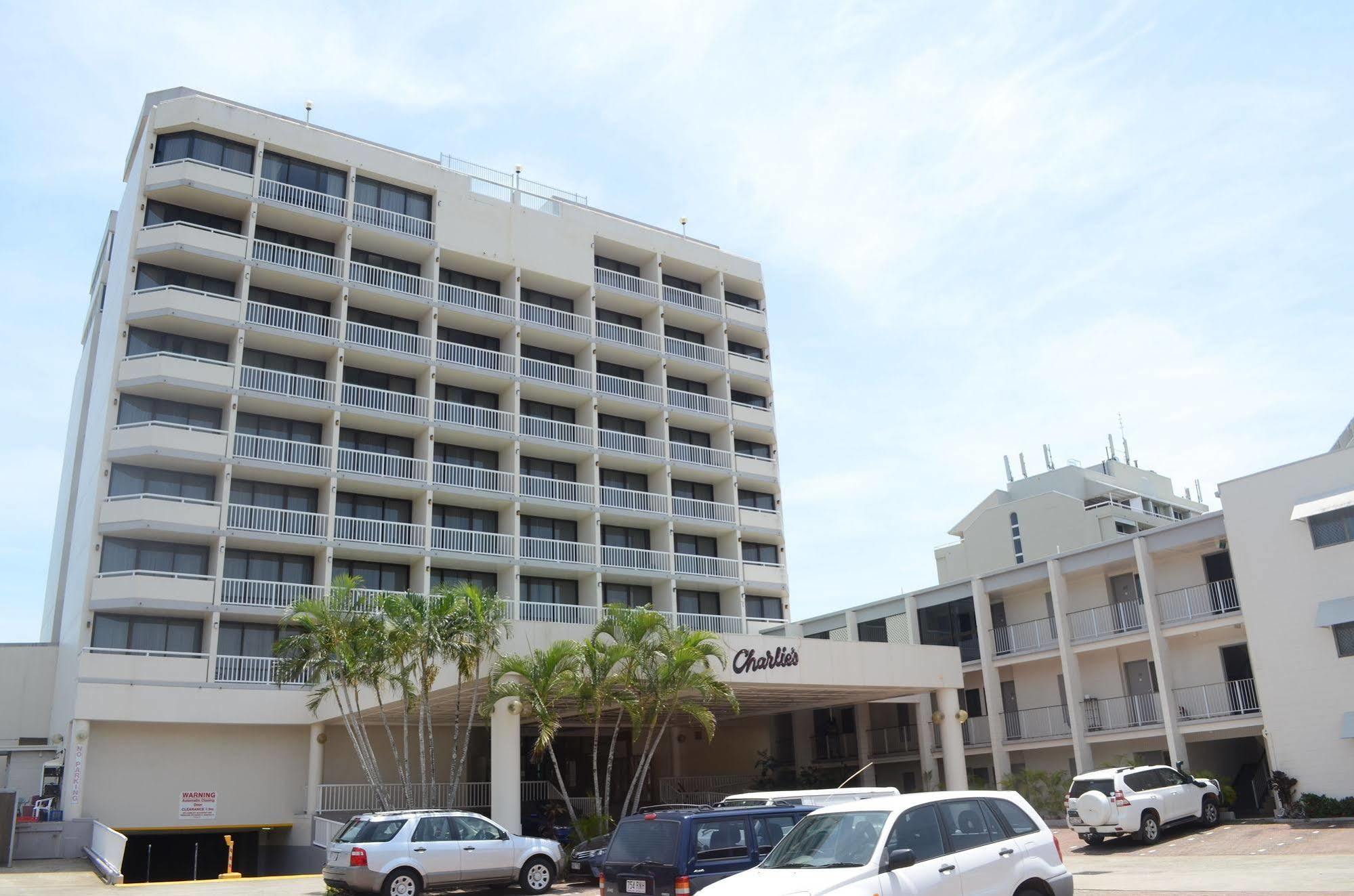 Acacia Court Hotel Cairns Eksteriør billede