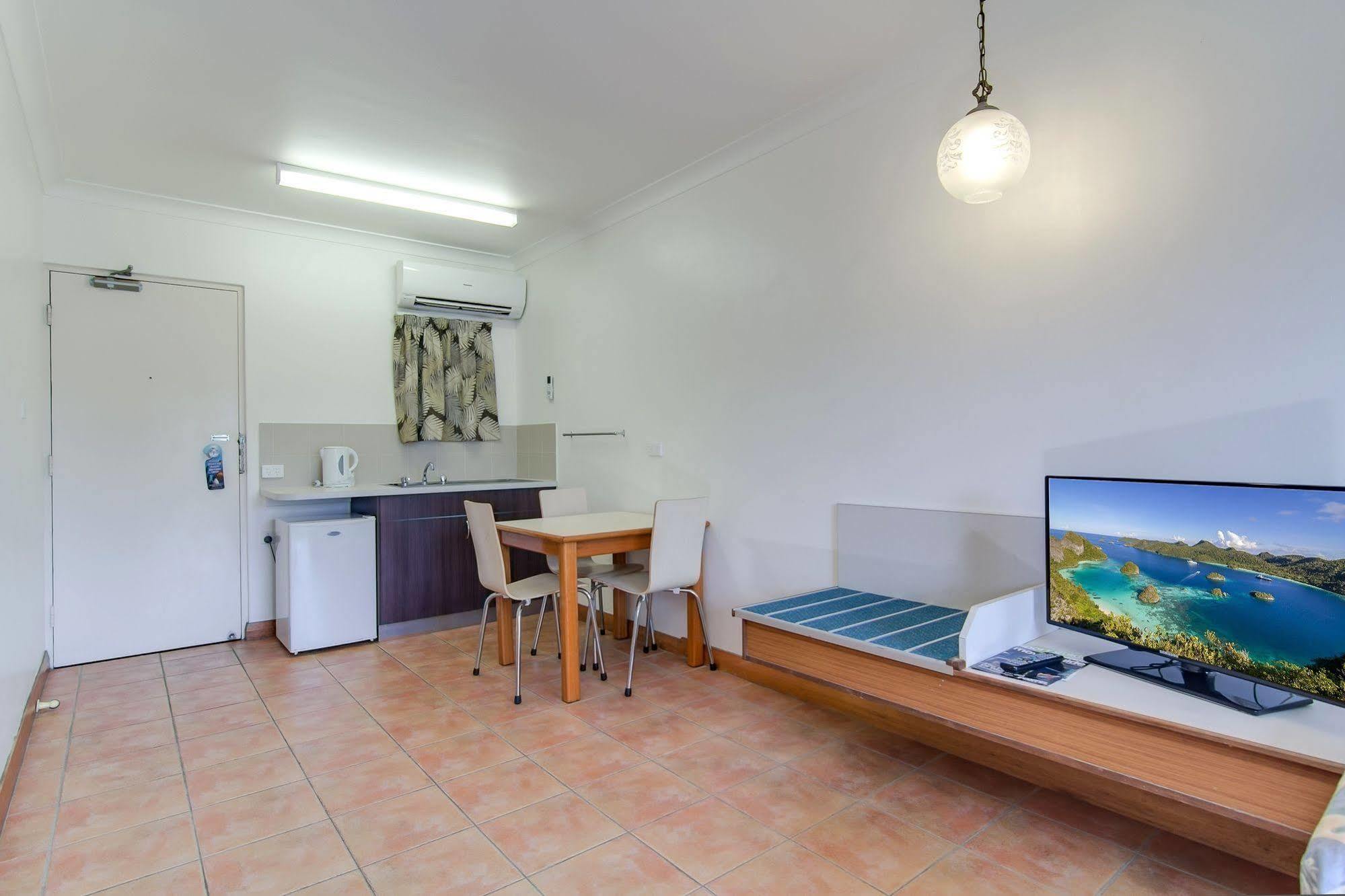 Acacia Court Hotel Cairns Eksteriør billede
